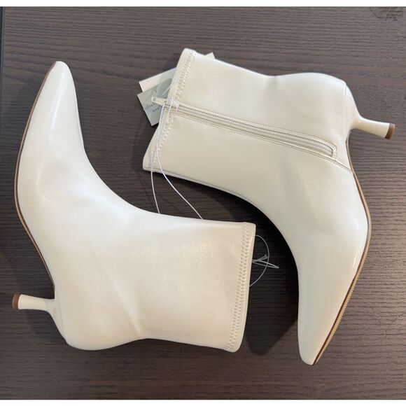 A New Day 8.5 Women's White Lonnie Kitten Heel Stretch Ankle Boots NWT booties - Picture 2 of 5